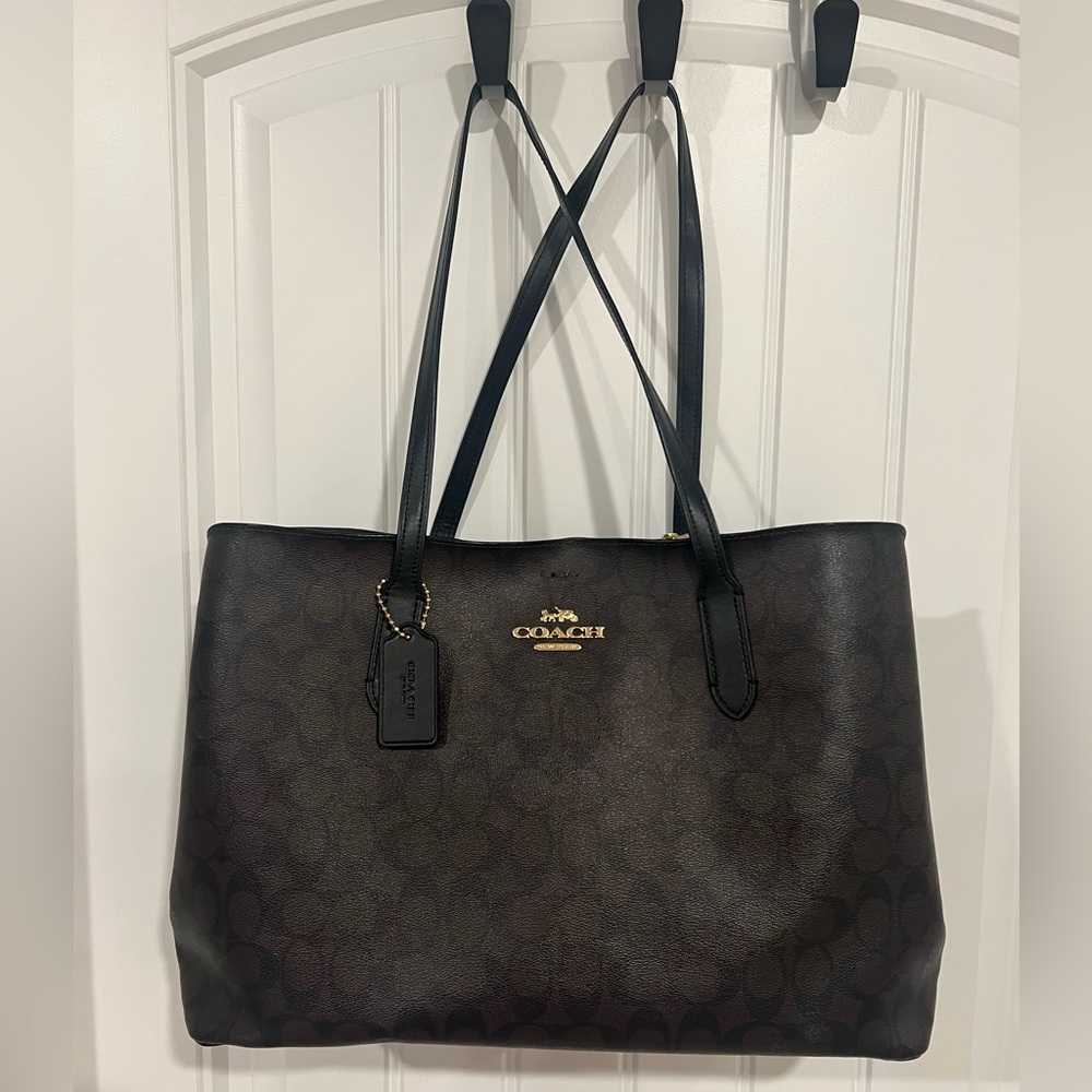 Coach Tote